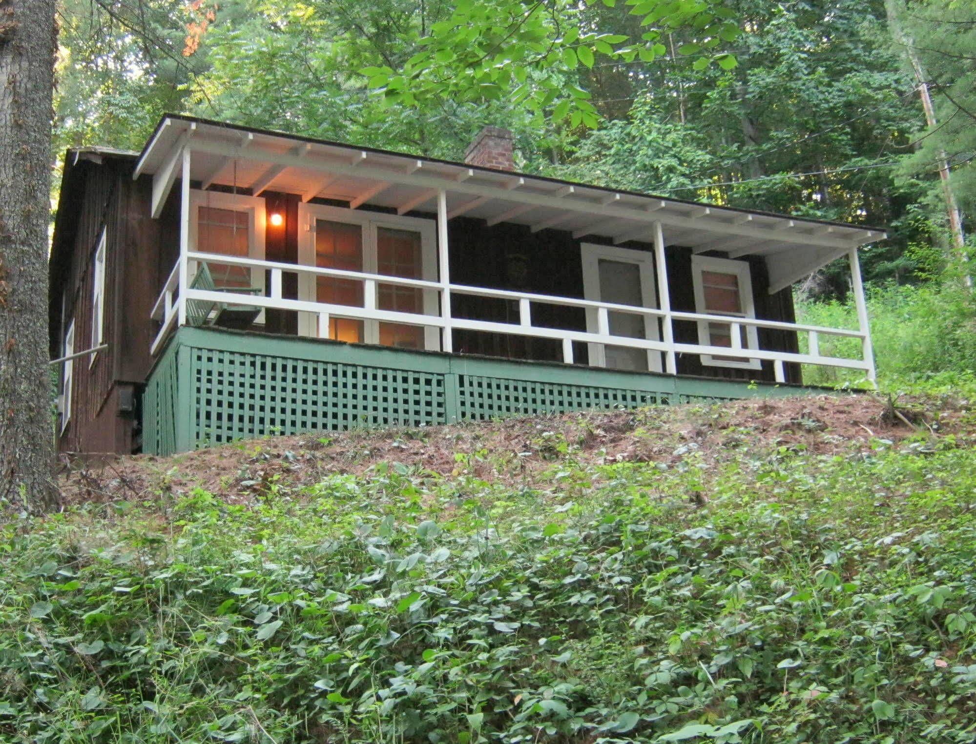 The Cabins At Healing Springs Crumpler Extérieur photo