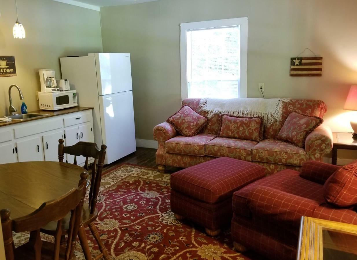 The Cabins At Healing Springs Crumpler Extérieur photo